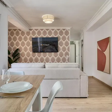 Apartment Triana Select, By Homing U Seville